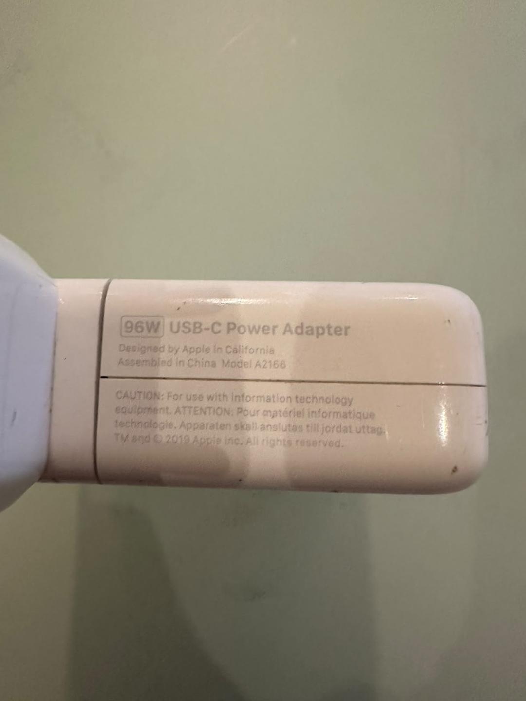Apple 96W USB-C punjač
