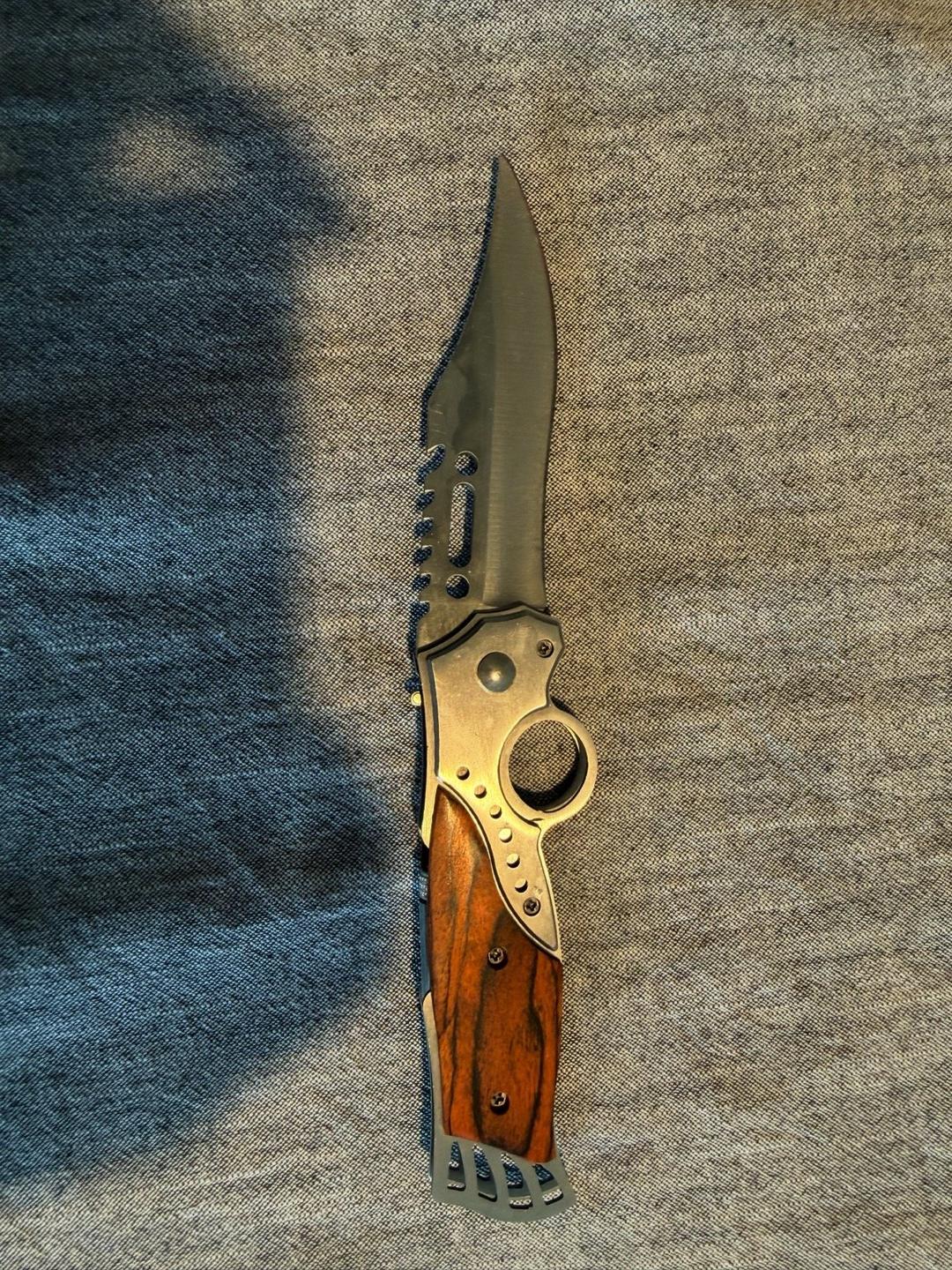 Pocket Knife